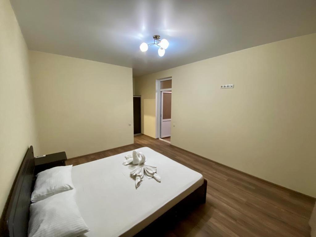 Mini Hotel Diva Alakhadze Exterior foto