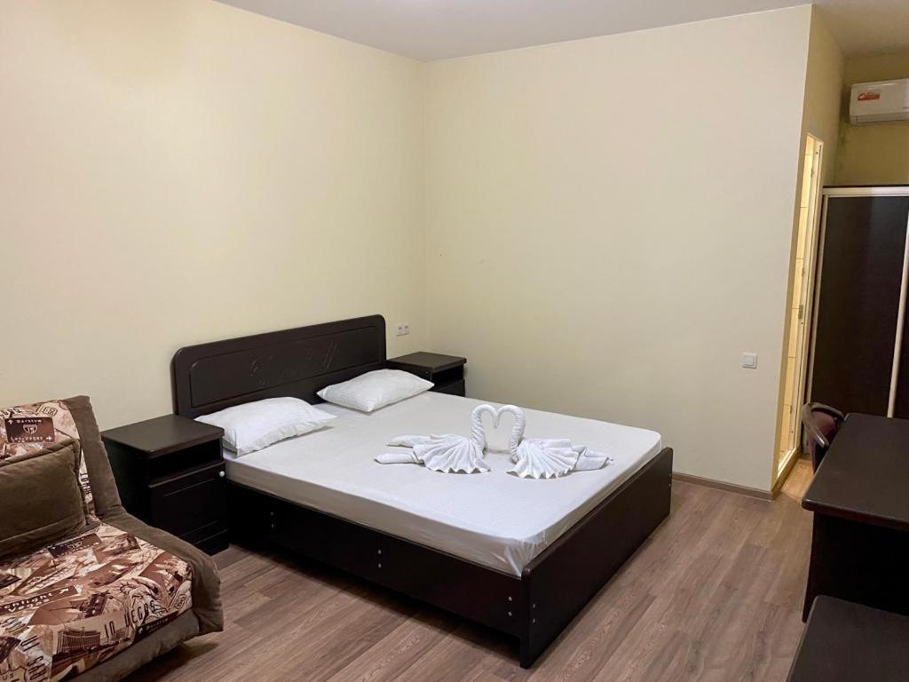 Mini Hotel Diva Alakhadze Exterior foto
